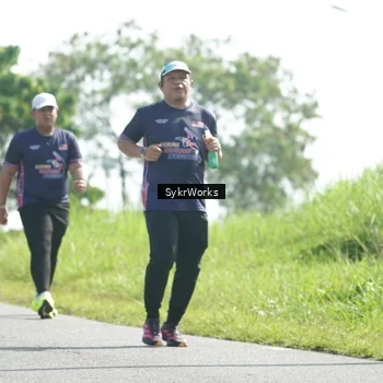 Runner Photo 8153286