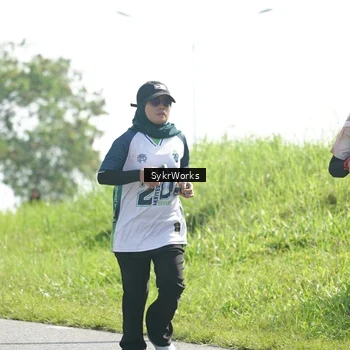 Runner Photo 8153319