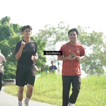 Runner Photo 8153328