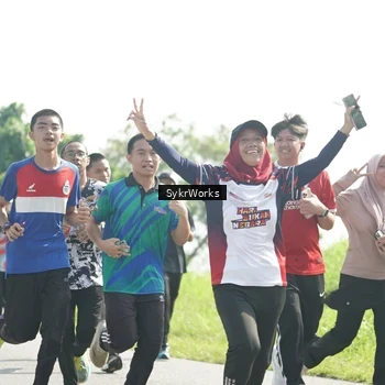 Runner Photo 8153354