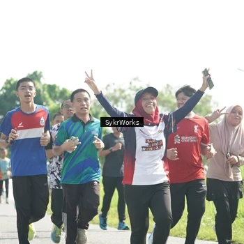 Runner Photo 8153359