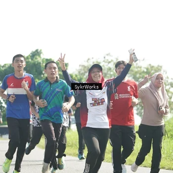 Runner Photo 8153361
