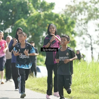 Runner Photo 8153375
