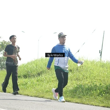 Runner Photo 8153409