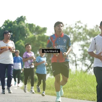 Runner Photo 8153422