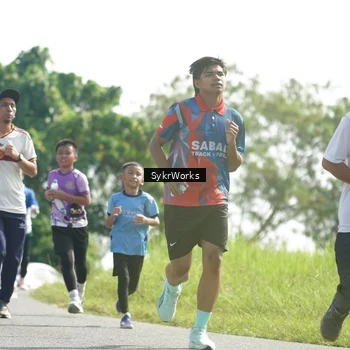 Runner Photo 8153432