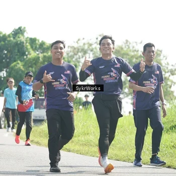 Runner Photo 8153452