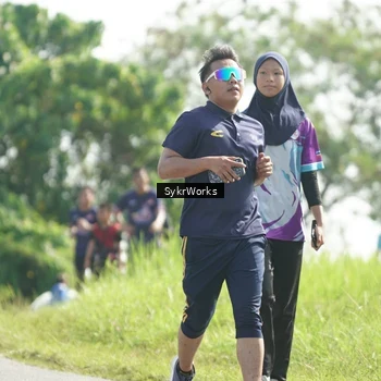 Runner Photo 8153458
