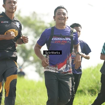 Runner Photo 8153472