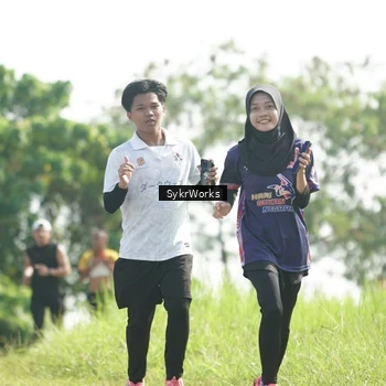 Runner Photo 8153500