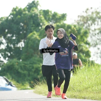 Runner Photo 8153503