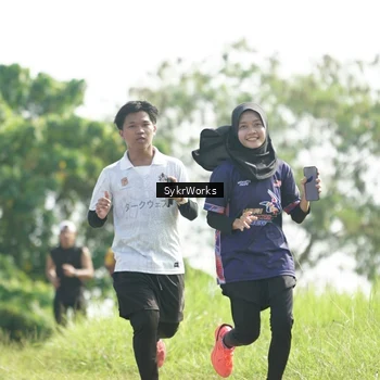 Runner Photo 8153506