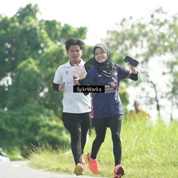 Runner Photo 8153509