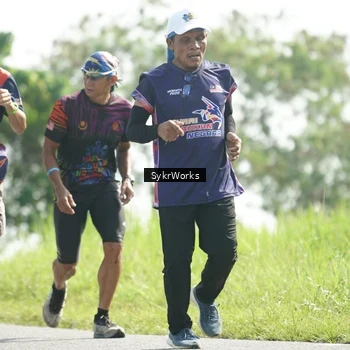 Runner Photo 8153532