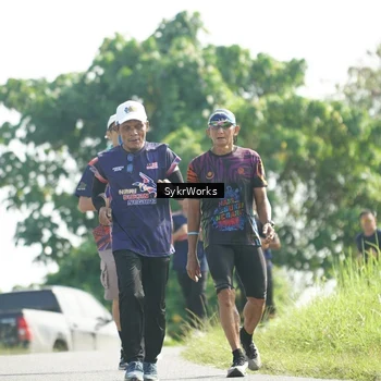 Runner Photo 8153535