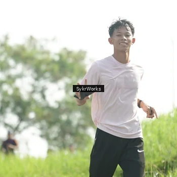 Runner Photo 8153554