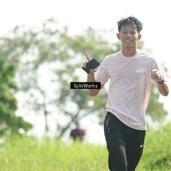 Runner Photo 8153555