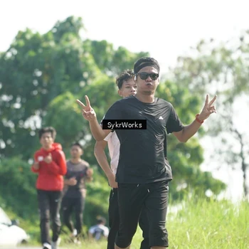 Runner Photo 8153564