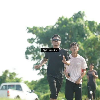 Runner Photo 8153569