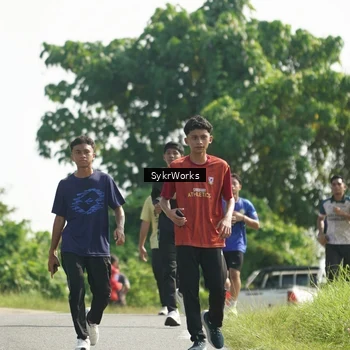 Runner Photo 8153606