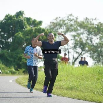 Runner Photo 8153613