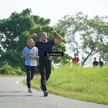 Runner Photo 8153614