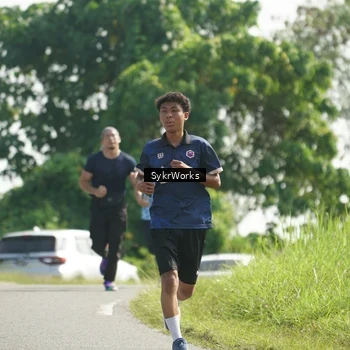 Runner Photo 8153617