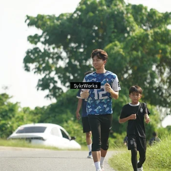 Runner Photo 8153626