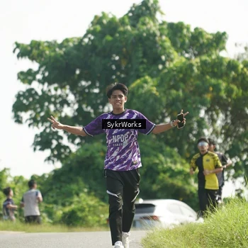 Runner Photo 8153636