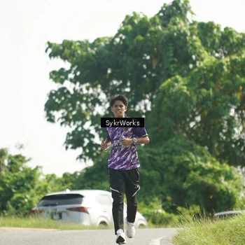 Runner Photo 8153642