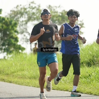 Runner Photo 8153658