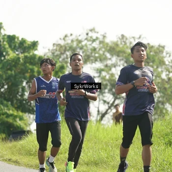 Runner Photo 8153659