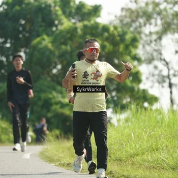 Runner Photo 8153661
