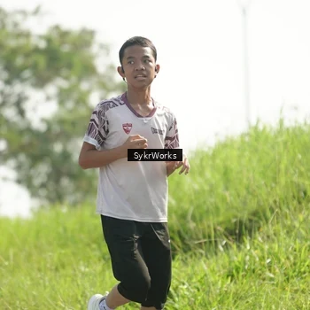 Runner Photo 8153662