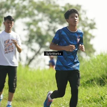 Runner Photo 8153699