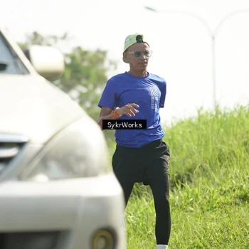 Runner Photo 8153701