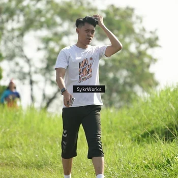 Runner Photo 8153703