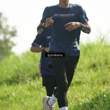 Runner Photo 8153705