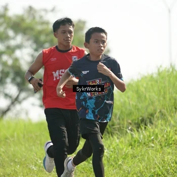 Runner Photo 8153706