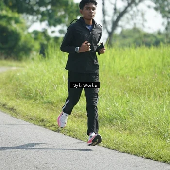 Runner Photo 8153726