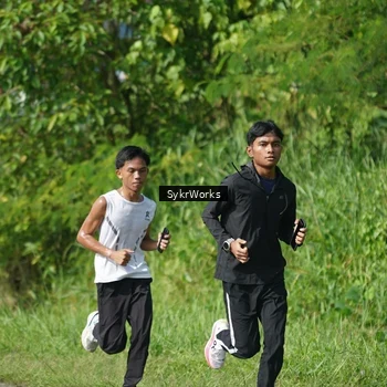 Runner Photo 8153784