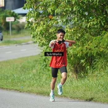Runner Photo 8153796