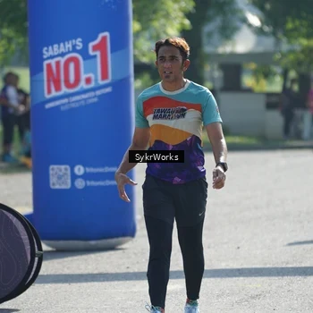 Runner Photo 8153799