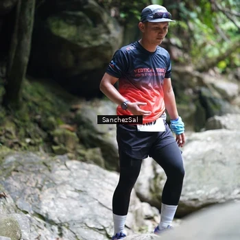 Runner Photo 8153931