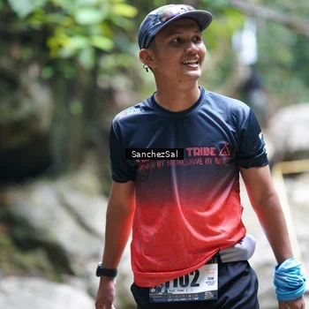 Runner Photo 8153940