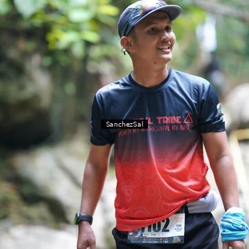 Runner Photo 8153942