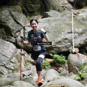 Runner Photo 8153973