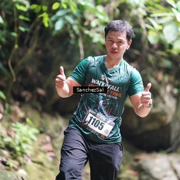 Runner Photo 8154029