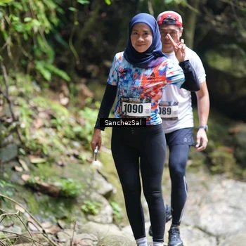 Runner Photo 8154060