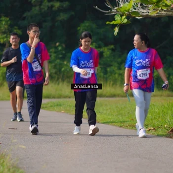 Runner Photo 8154080